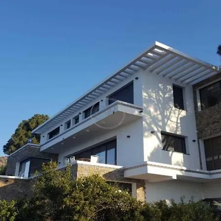 T2 Standing 800m De La De St Clair Apartment Le Lavandou
